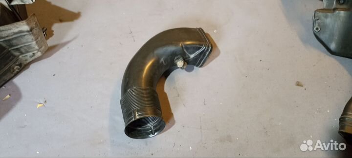 Воздуховод Ауди А6 С4 4a0129643c