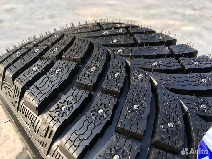 Michelin X-Ice North 4 SUV 255/55 R19 111T