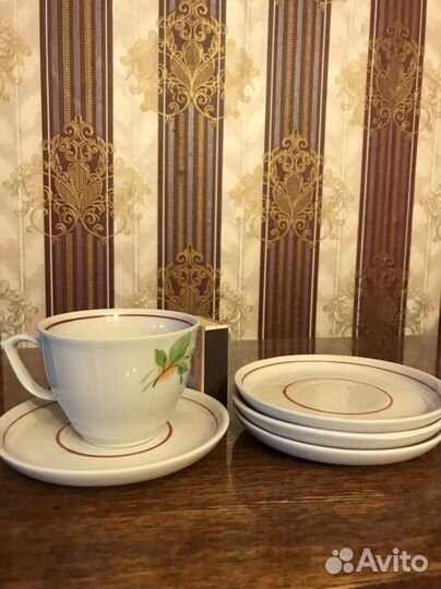 Кофейная пара, кофейные чашки, кофейные блюдца