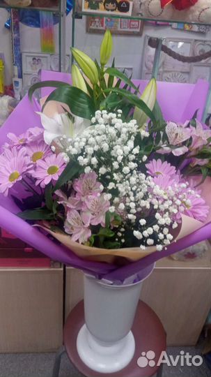 Живые цветы букеты с доставкой