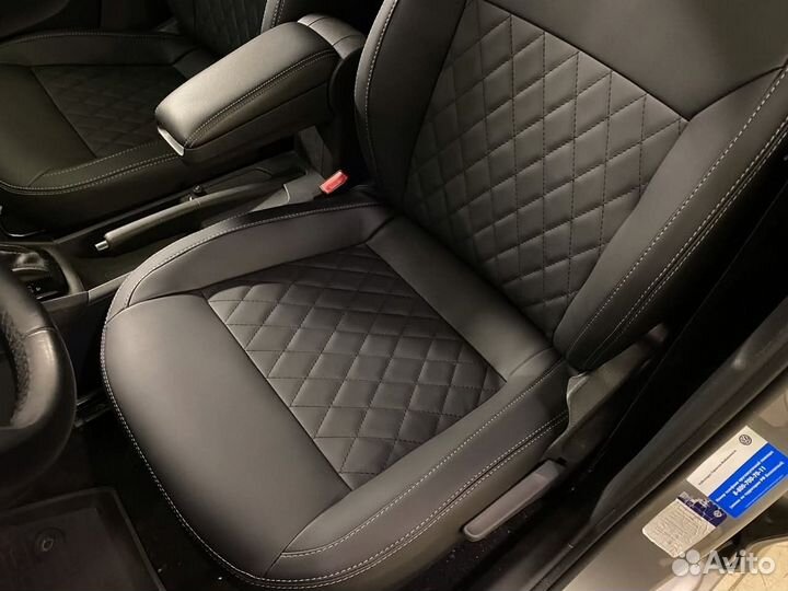 Чехлы на Volkswagen Polo 6