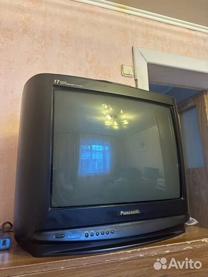 Телевизор panasonic