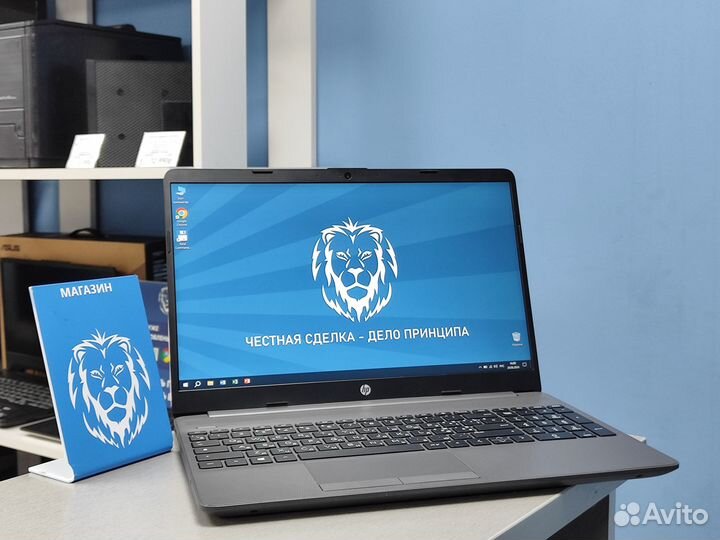 Ноутбук HP 15'' Ryzen 5-5500U/8/256SSD/Vega 7