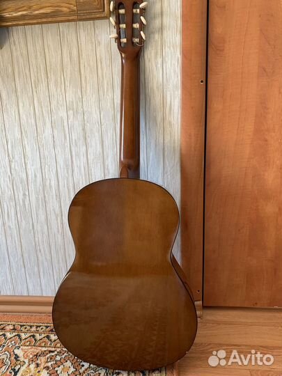 Гитара yamaha c40