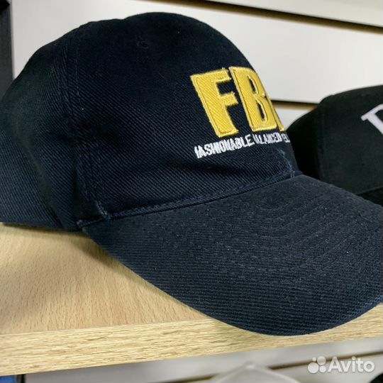 Бейсболка Balenciaga