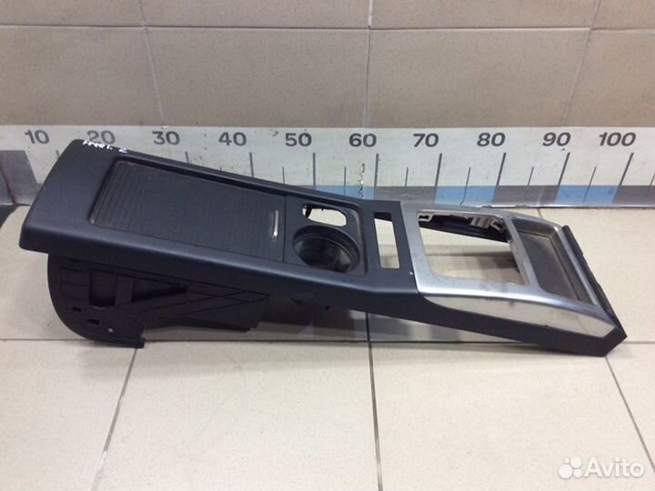 Консоль между сидений Land Rover Freelander 2