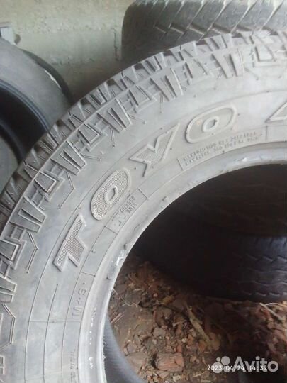 Toyo Open Country A/T 265/65 R17