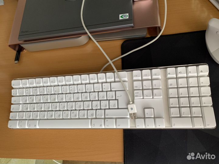 Клавиатура Apple Keyboard A1048 (2005)