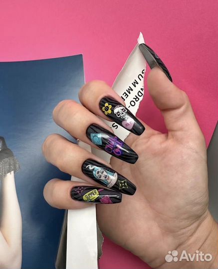 Маникюр/педикюр/наращивание ногтей