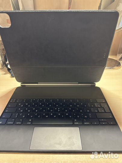 Чехол клавиатура для iPad pro 12.9