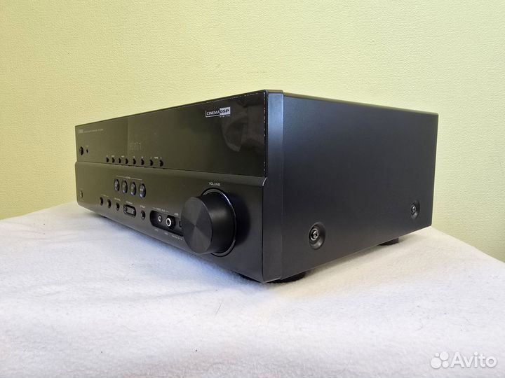 Yamaha HTR-3065 (RX-V373) AV-ресивер