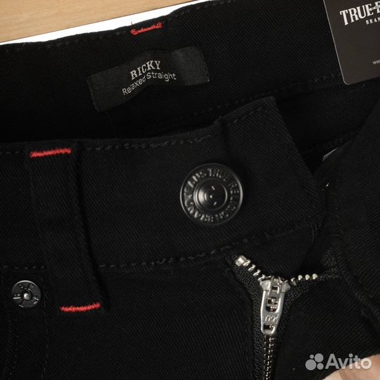 Джинсы True Religion Красная Строчка