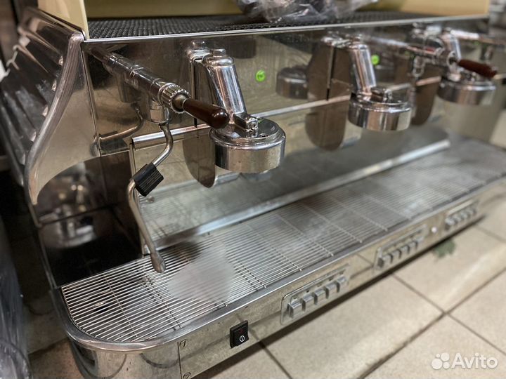 Кофемашина elektra