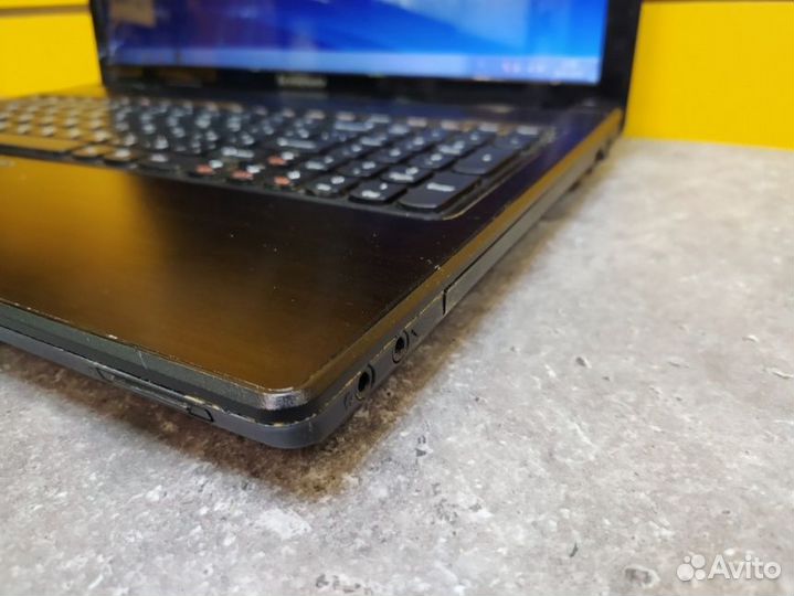 Ноутбук Lenovo G570 (20079) на Intel Pentium B970