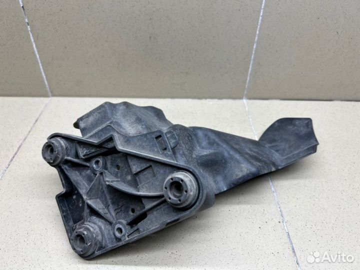 Кронштейн блока ABS (насос) Audi A3 8V czca 2014