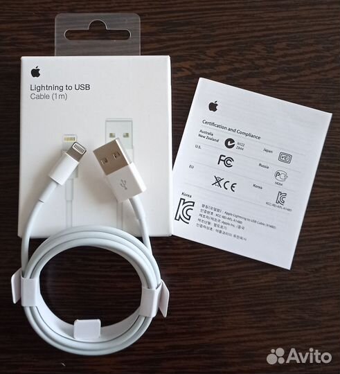 Оригинальный кабель iPhone Lightning to USB 1m