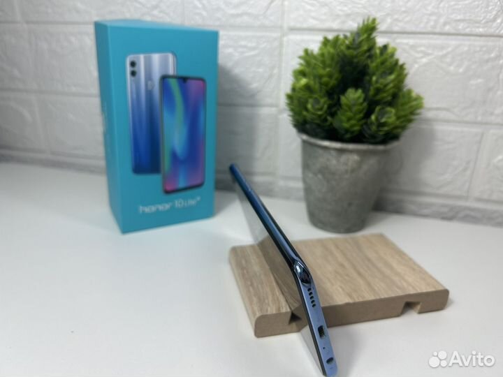 HONOR 10 Lite, 4/64 ГБ
