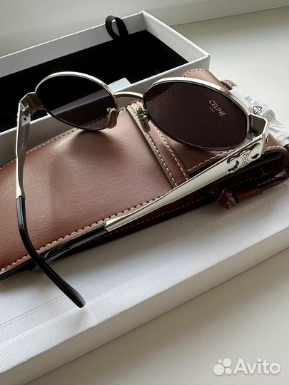 Солнцезащитные очки Celine