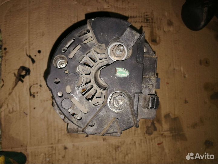 Генератор Рено Меган 1 / Сценик 1 / Кангу 1,4 1,6