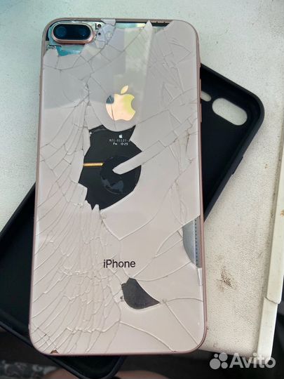 iPhone 8 plus 64gb