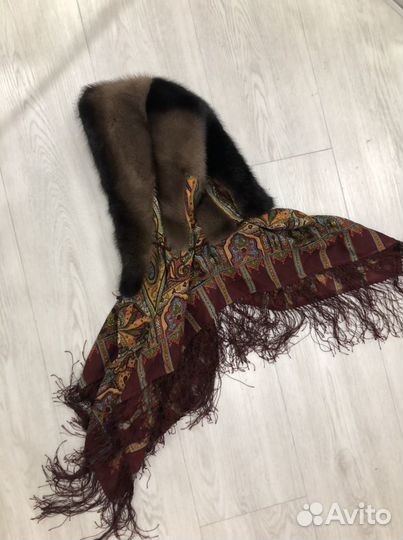 Платок шаль капор из норки