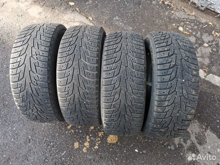Hankook Winter I'Pike 205/55 R16