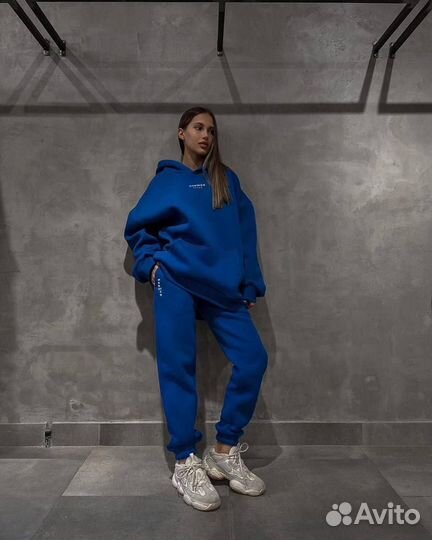 Спортивный костюм