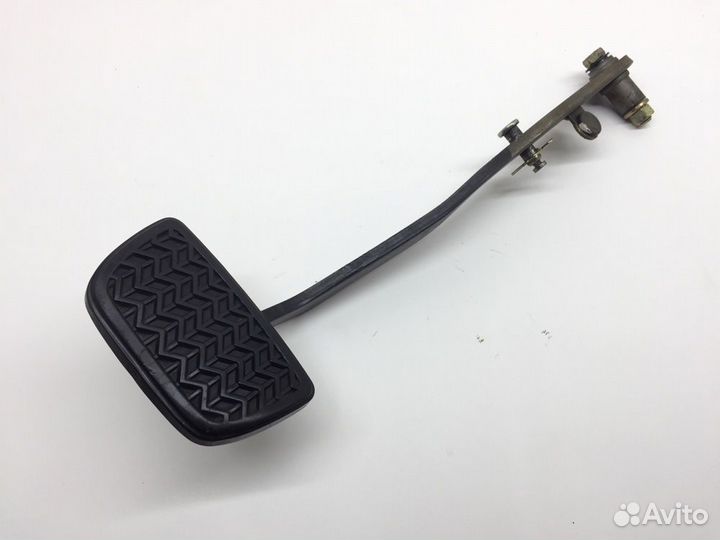 Педаль тормоза Toyota Chaser JZX100 1jzgte 1997