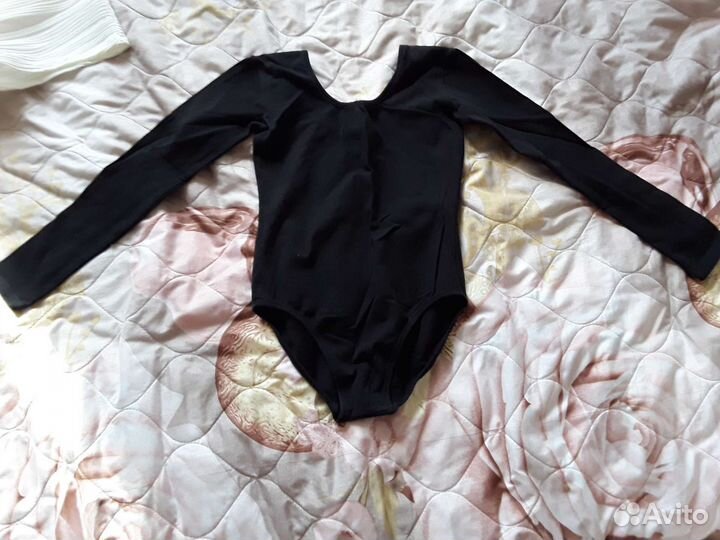 Гимн. купальник размер 140. Балетки в подарок