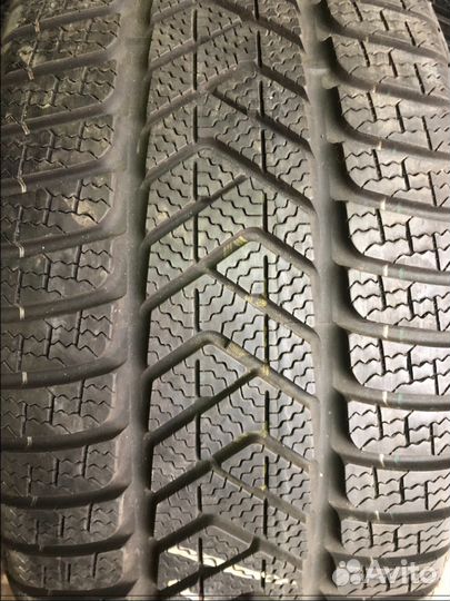 Pirelli Winter Sottozero 3 245/40 R18 97V