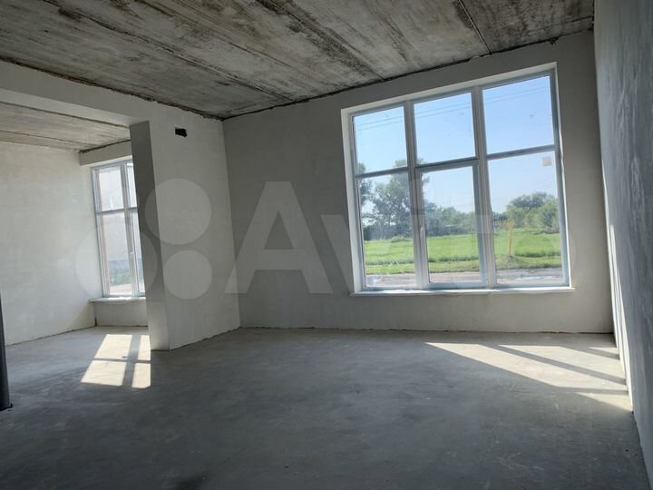 Свободного назначения, 93 м²