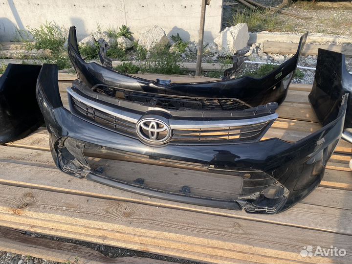 Toyota camry 50-55 передний бампер
