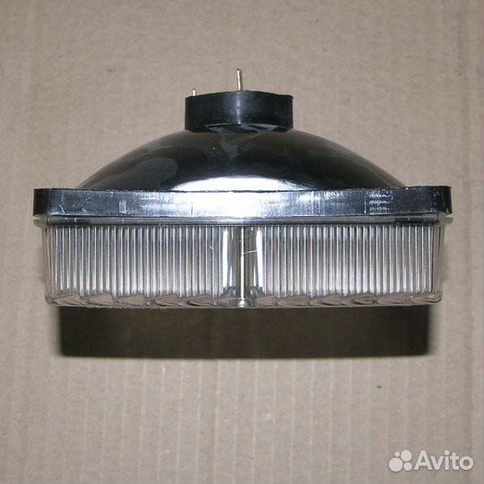 Фонарь автобусы заднего хода белый 130*130*88 24V