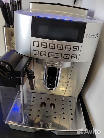 Кофемашина delonghi magnifica s cappuccino