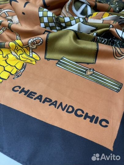 Шелковый платок Chanel