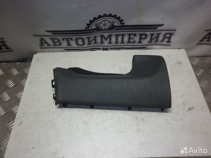 Накладка торпедо Toyota Prius 40 Alpha / V / +