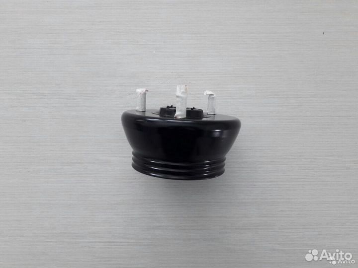 Верхняя опора на передний пневмобаллон Range Rover