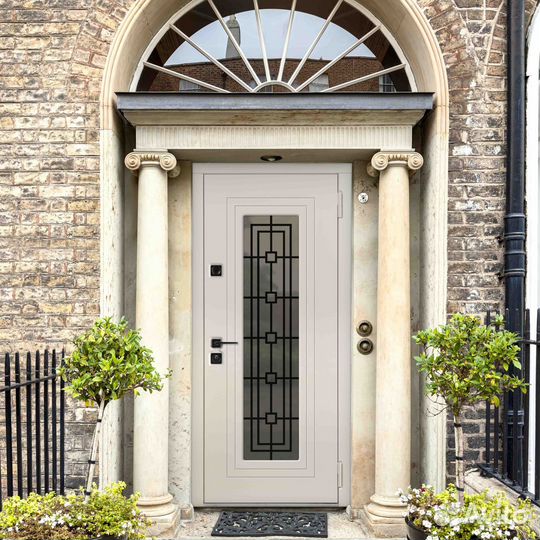 Дверь железная уличная с установкой