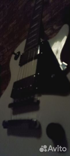 Электрогитара Fabio les paul