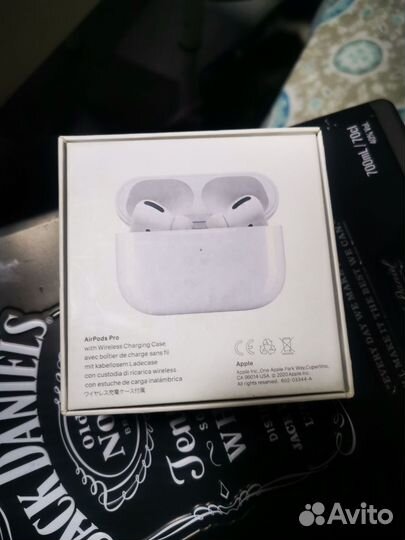 Коробка от airpods