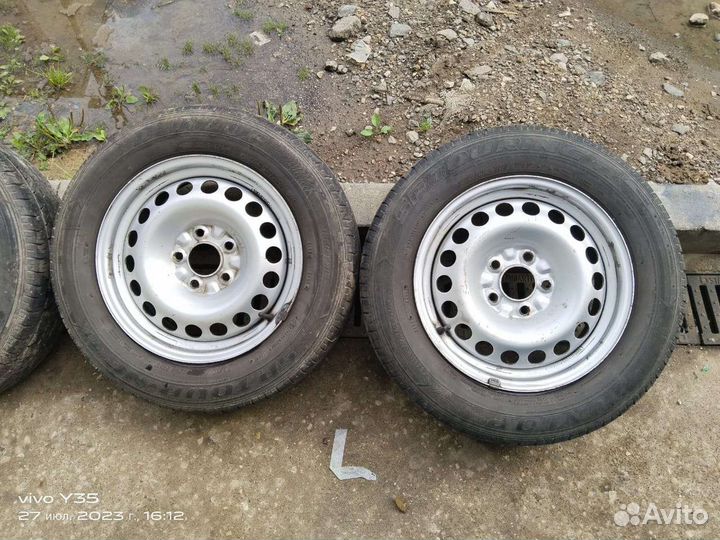 Летние шины 195 65 15 на штампованных дисках 5х110