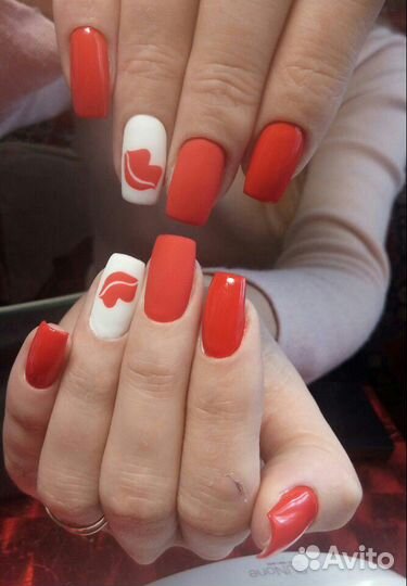 Наращивание ногтей,маникюр,педикюр