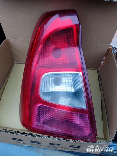 Фары задние на renault logan