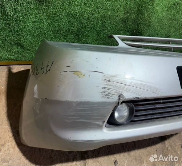 Бампер передний Toyota Prius 1500 2007