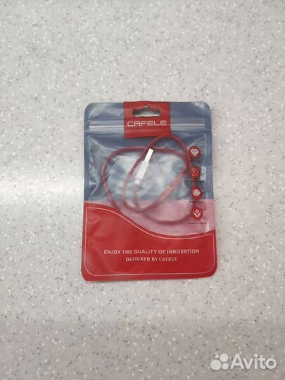 Usb-кабель, магнитная пластина для телефона