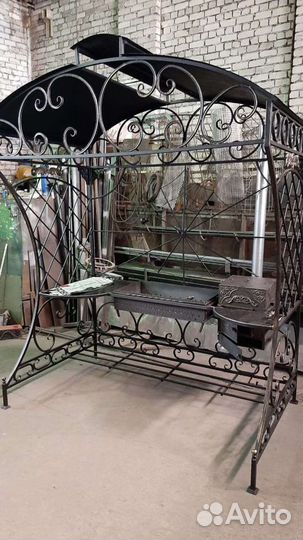 Кованые мангалы с крышей