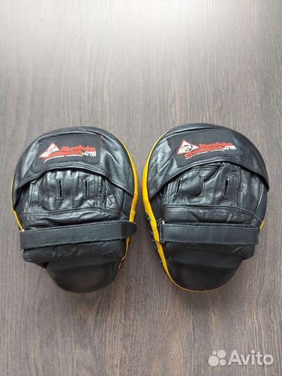 Боксерские лапы