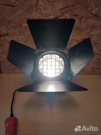 Прожектор PAR 56 Can Short