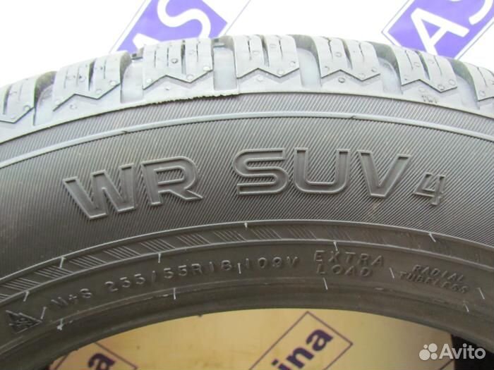 Nokian Tyres WR SUV 4 255/55 R18 94U