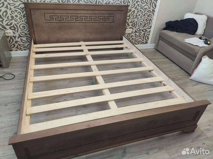 Кровать из массива березы